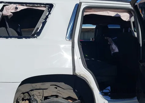 2016 Chevrolet Tahoe Ls из США, поврежденный, VIN 1GNSCAKC3GR244834